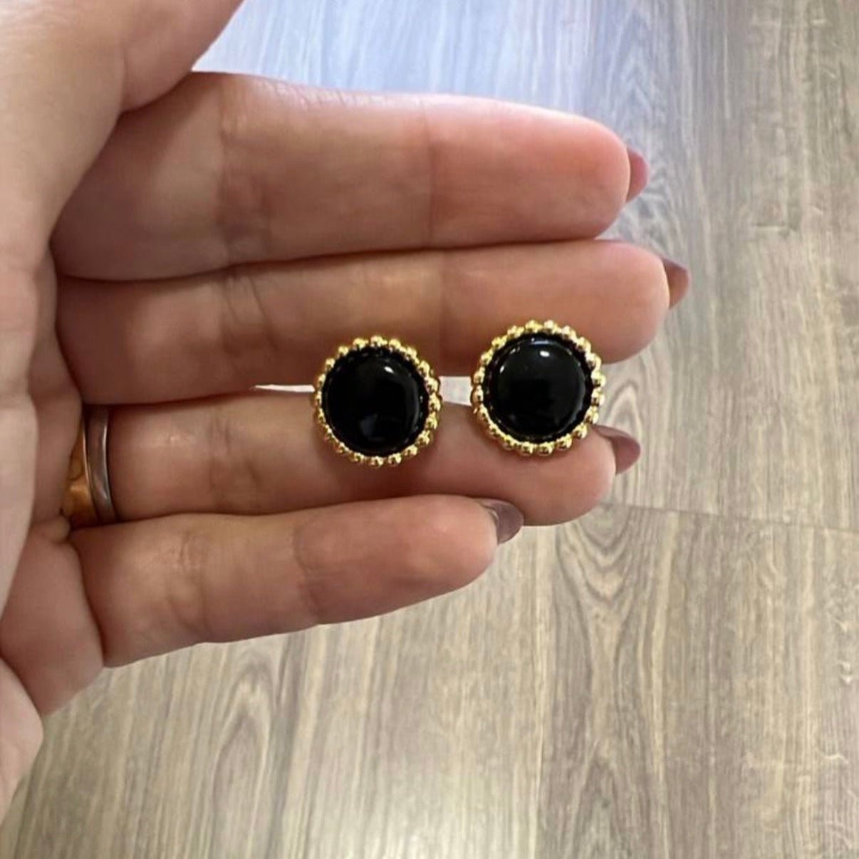 Rayra Black Stone Stud Earrings - Luiza Jewelry