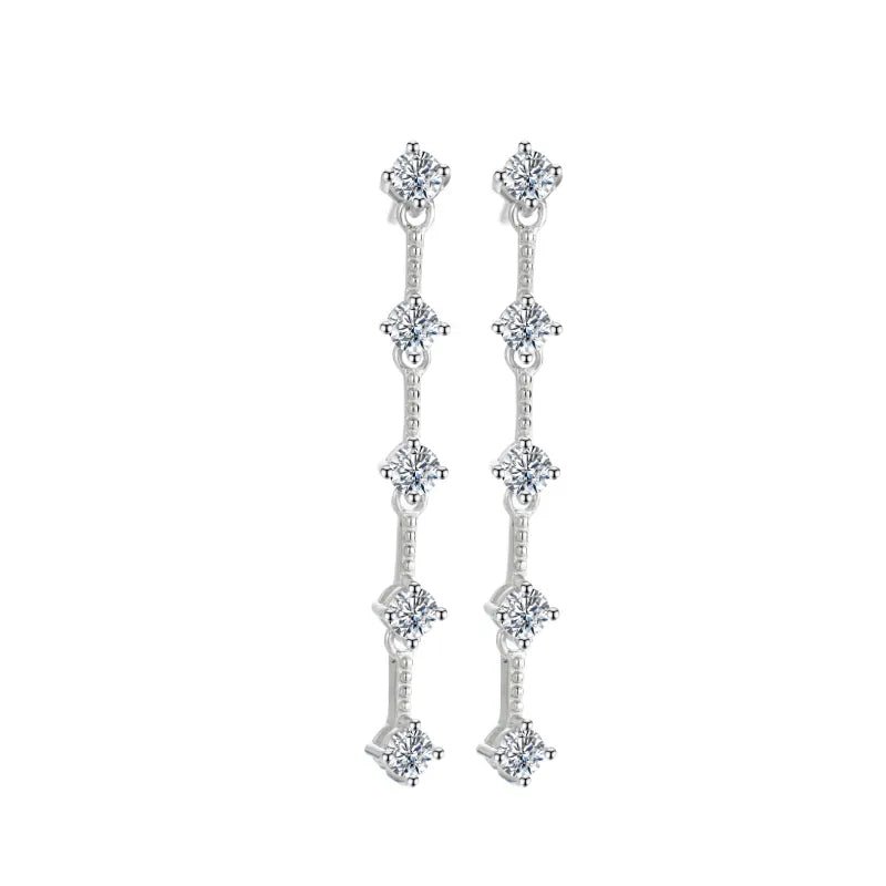 Cristiane drop earring in sterling silver with moissanite stones – 4 cm long – Luiza Jewelry