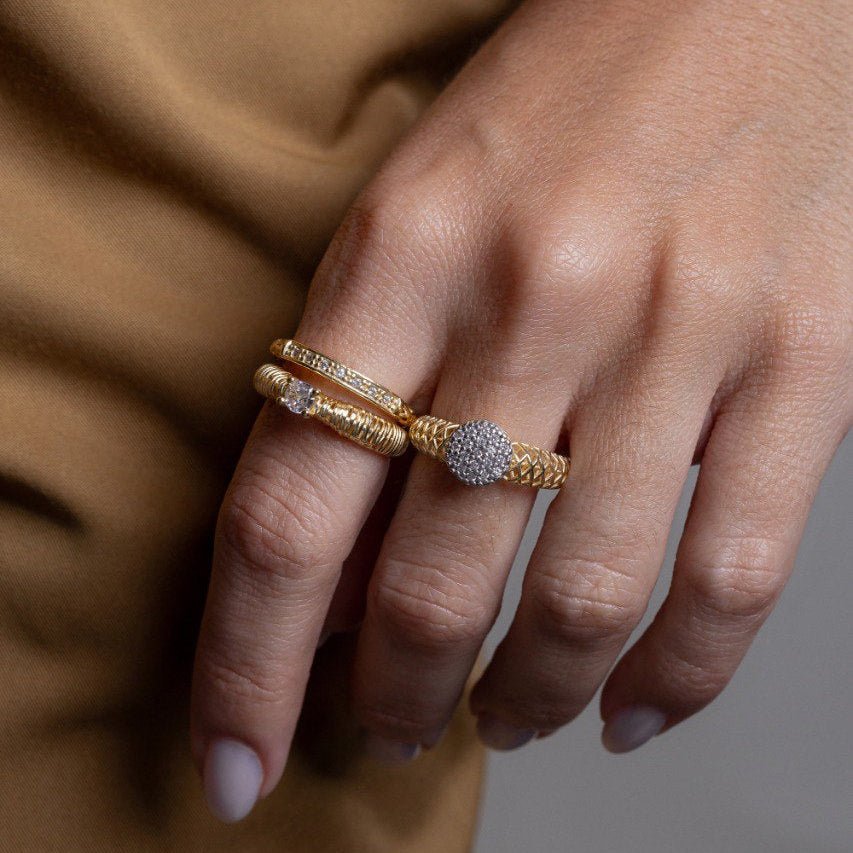 Pavé Circle Ring - Luiza Jewelry
