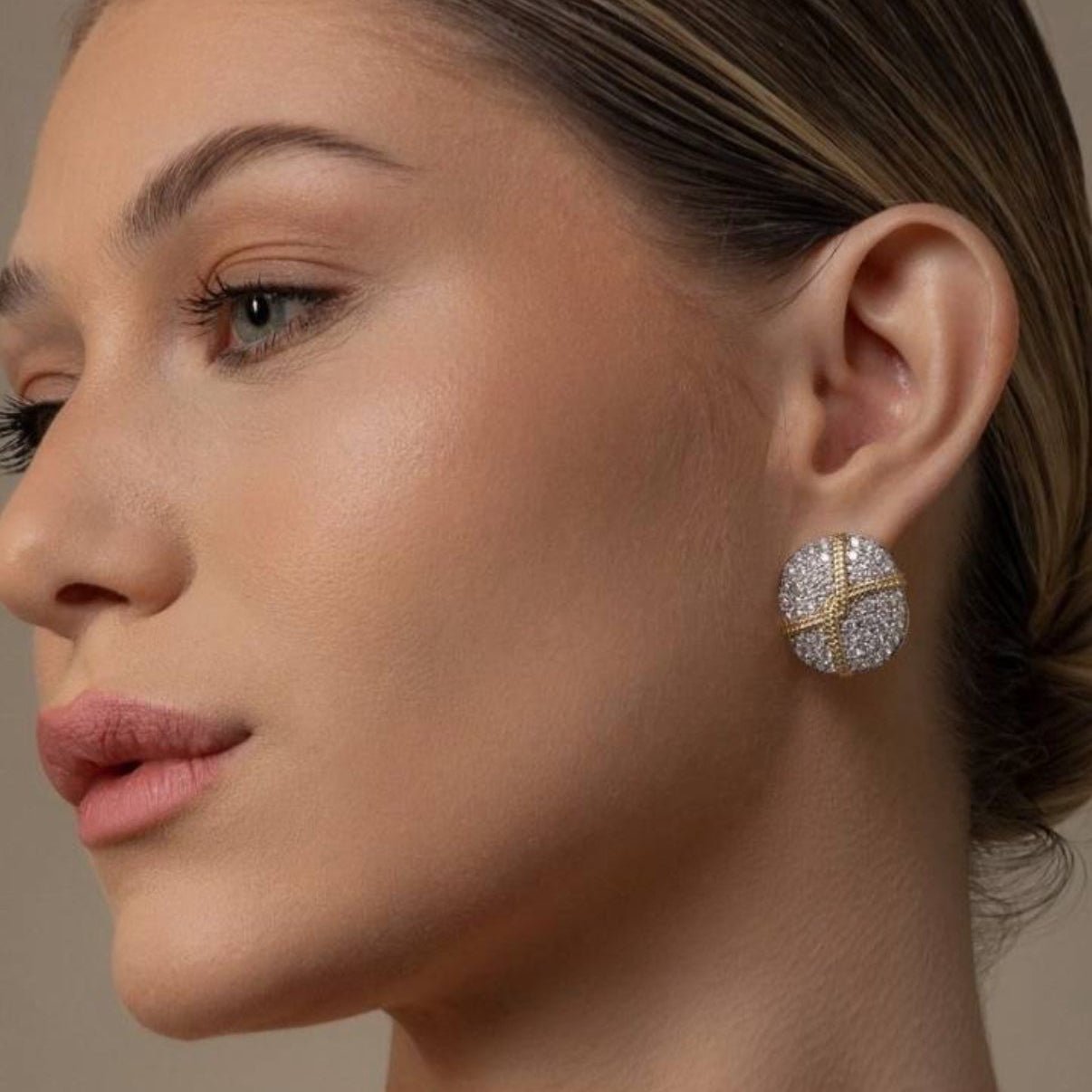 Larissa - Stud duo - tone earrings - Luiza Jewelry