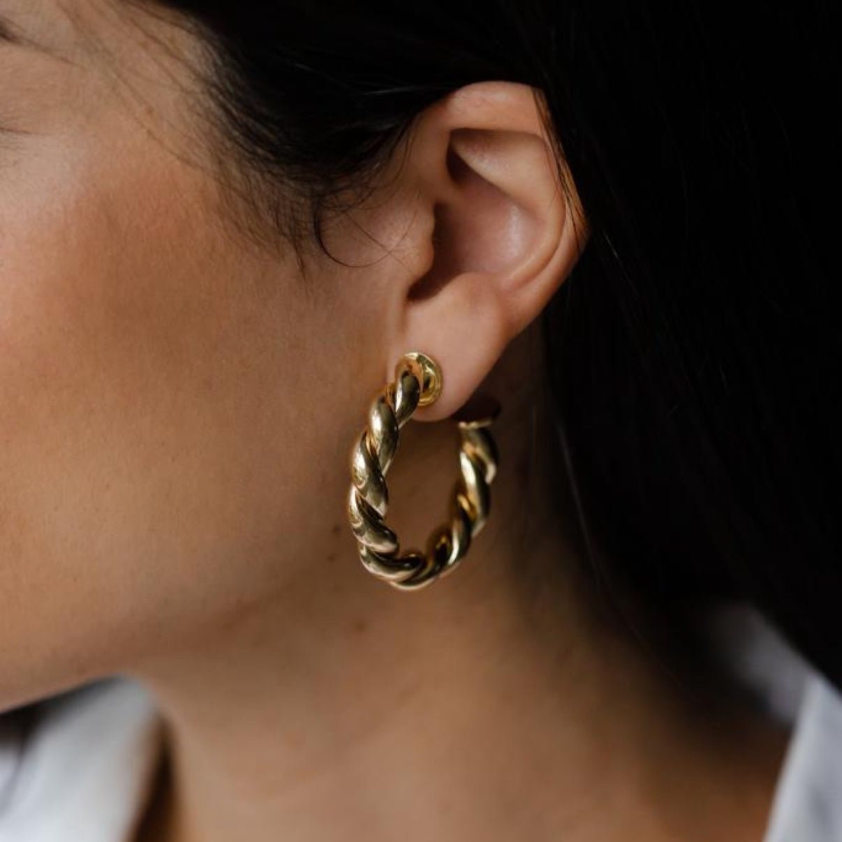 Valeria Twisted Hoop Earrings - Luiza Jewelry