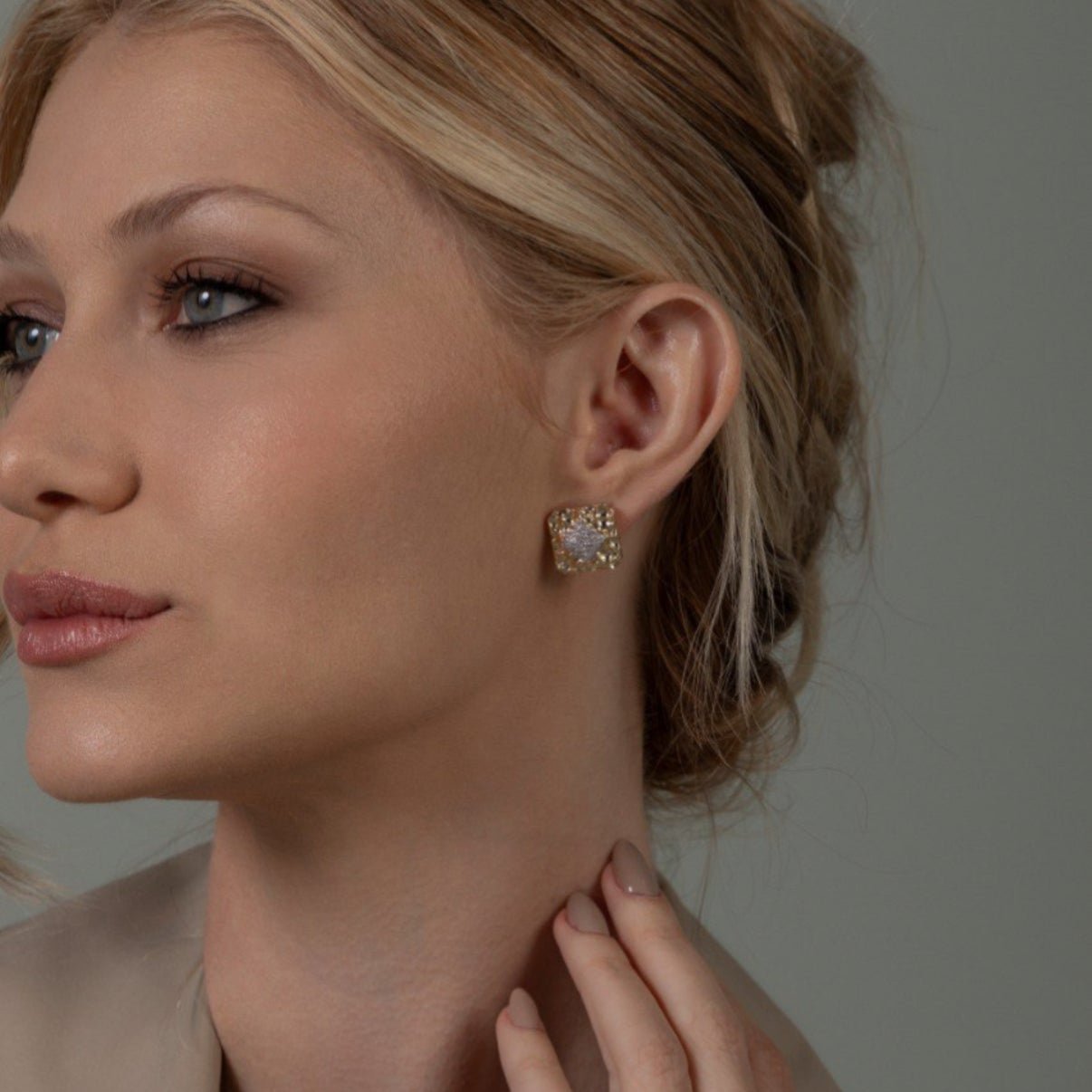 Penelope - Stud Earrings - Luiza Jewelry