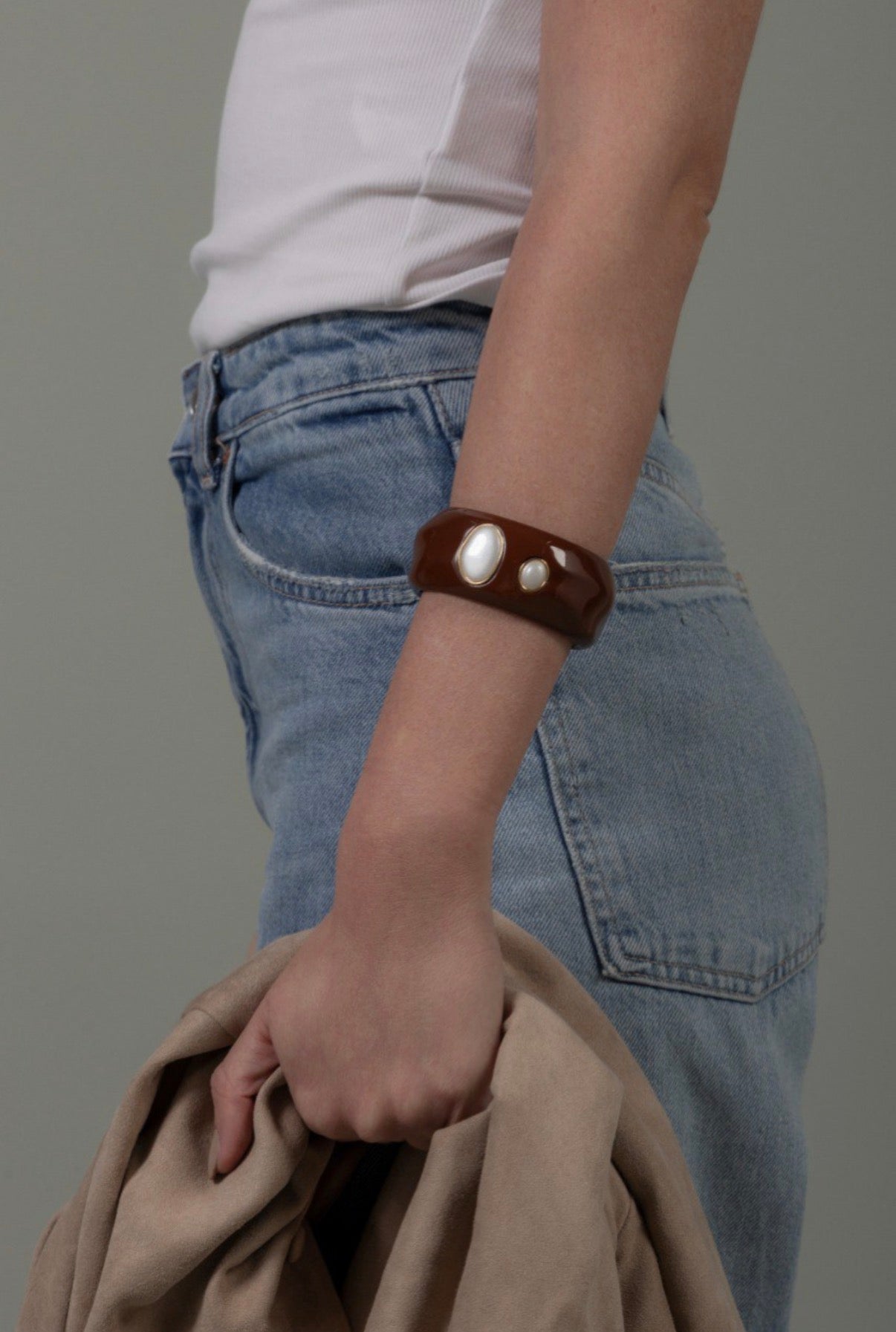 Mikie - Brown Resin Bracelet with Pearl - Luiza Jewelry